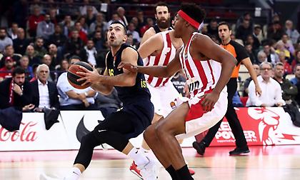 Ψάχνει θρυλική υπέρβαση