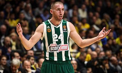 Λοτζέσκι: «Δεν σουτάρουμε καλά ακόμα και αν έχουμε βελτιωθεί στην άμυνα, πρέπει να δουλέψουμε»