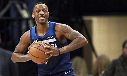 Τα τυπικά για Νάναλι και Αρμάνι