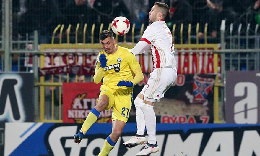 Νικολακόπουλος: «Ή κερδίζει ή πάει στο -10,11 ο Ολυμπιακός»