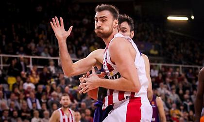 Αυτόν τον Έλληνα ψηλό «χτυπάει» ο Ολυμπιακός - Τον ήθελε και ο Παναθηναϊκός