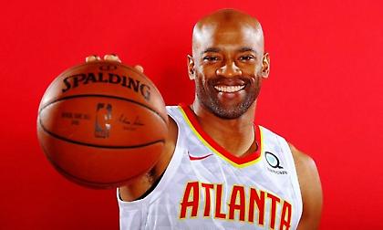 Βινς Κάρτερ: Δίνει ελπίδα σε όλα τα… κουρασμένα παλικάρια (video)