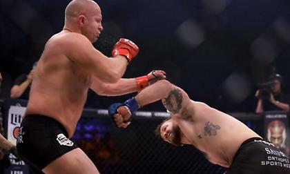 Έτσι ο Μπάντερ έριξε νοκ-άουτ σε 35 δεύτερα τον Εμιλιανένκο (video)