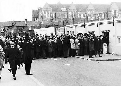 Πώς το «Ποτέ την Κυριακή» μετατράπηκε σε «Sunday Football» για τους Άγγλους