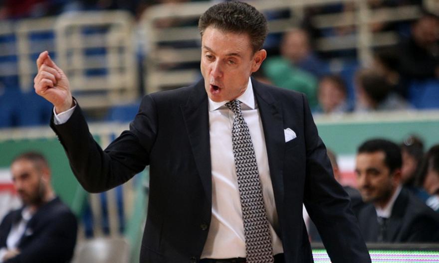 Πιτίνο: «Δεν μπορούμε να χάνουμε τόσες βολές»