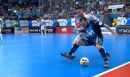 Ποδόσφαιρο σάλας: Η μυθική ντρίπλα του Ρικαρντίνιο (vid)