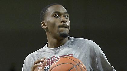 Έκανε πίσω ο Γουέαρ για Κύμη