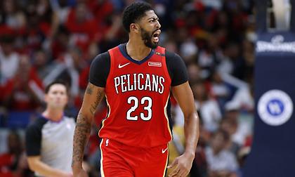 Πρόστιμο στον Άντονι Ντέιβις επειδή ζήτησε ανταλλαγή