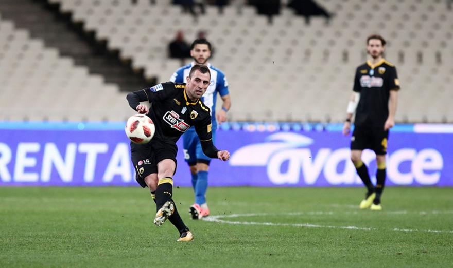 Με 3-5-2 και Κρίστισιτς βασικό η ΑΕΚ