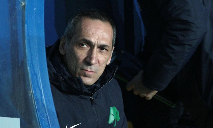 Αναπροσαρμόζει τα πλάνα του ο Δώνης