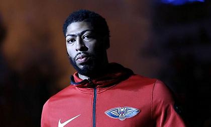 ΑΠΙΣΤΕΥΤΟ: Οι Πέλικανς αφαίρεσαν τον Άντονι Ντέιβις από το video της παρουσίασης!