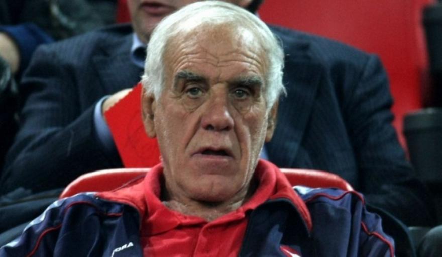 Αλέφαντος: «Όταν στήνεις έτσι την ομάδα θα το πληρώσεις»