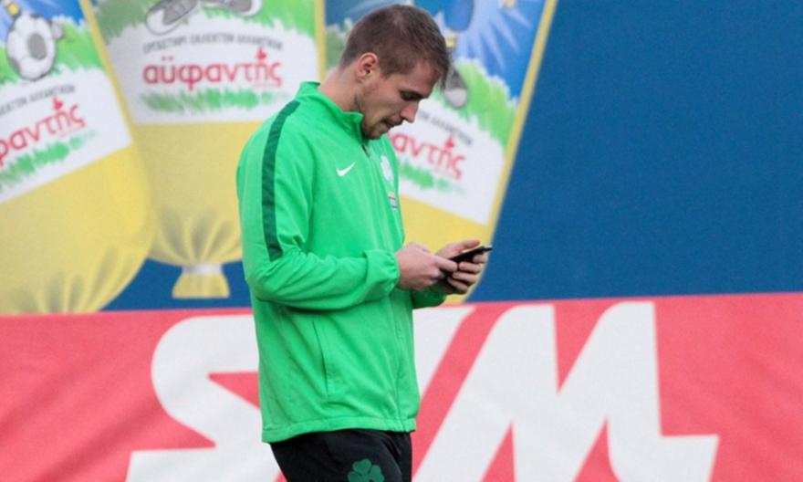 Δεσύλλας: «Έχει αναλάβει τον ρόλο του ηγέτη στην άμυνα ο Κολοβέτσιος»