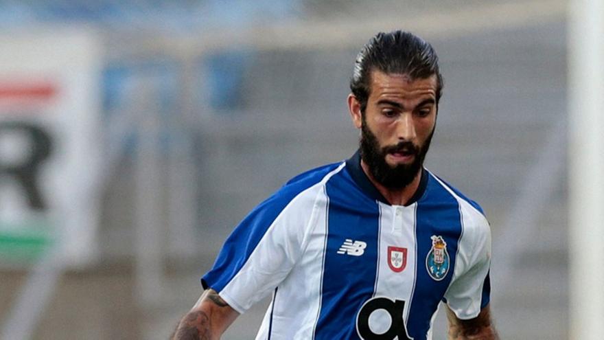 Έντονο ενδιαφέρον για τον Σέρζιο Ολιβέιρα του ΠΑΟΚ