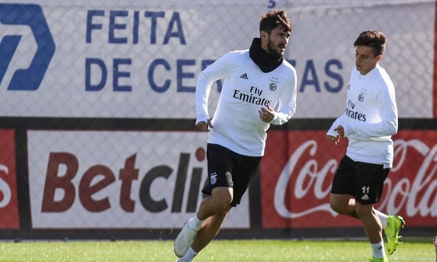 Νικολακόπουλος: «Τελευταία προσπάθεια για Φακούντο, όμως…»