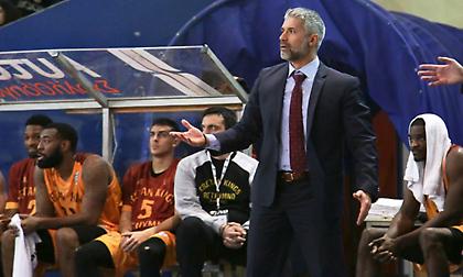 Ζιάγκος: «Να μη δώσουμε εύκολες κατοχές στην ΑΕΚ»