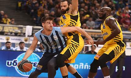 Αγγελάκος: «Συγκέντρωση και ενέργεια για να φτάσουμε στη νίκη»