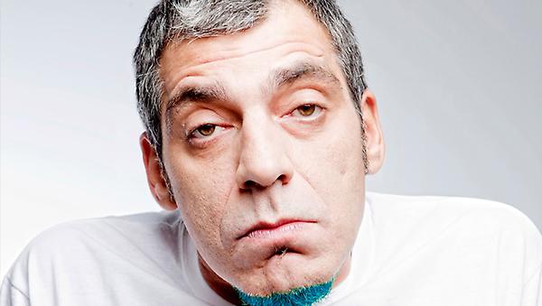 Αυτά είναι τα 3 πιο ξεκαρδιστικά ανέκδοτα του Γιάννη Σερβετά (Vids)