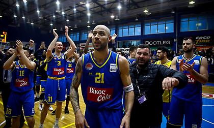 Η τρίποντη buzzer beater «βόμβα» του Βασιλόπουλου μέσα στον Χολαργό (video)