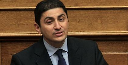 Αυγενάκης: Η Βουλή δεν μπορεί να εξυπηρετεί τους εκβιασμούς του Καμμένου