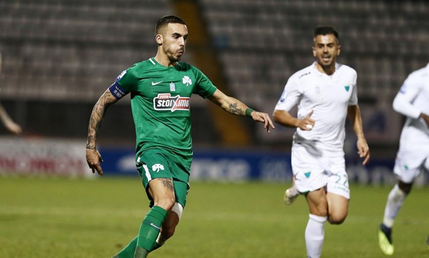 Σφίγγει τα δόντια για να βγάλει τη χρονιά ο Κουρμπέλης