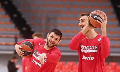 Αύριο κρίνεται για Μιλουτίνοφ και Παπανικολάου με Μακάμπι