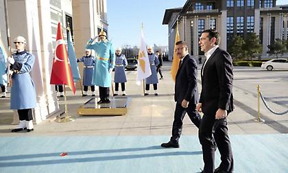 Η Τουρκάλα δημοσιογράφος που «τρέλανε» τον Τσίπρα