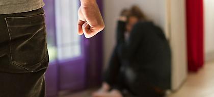 Κρήτη: 13χρονη πήγε στο σχολείο με μαυρισμένο μάτι, από τον πατέρα της