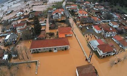 Κακοκαιρία: Πλημμύρες, κατολισθήσεις βράχων και κλειστοί δρόμοι