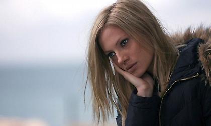 Τζούλια Αλεξανδράτου: Θα πάθετε πλάκα με το σπίτι της στην Αγγλία (pics)