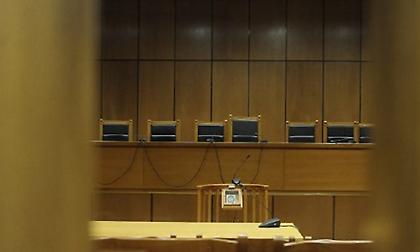 Ηράκλειο: Δικάζεται ο πατέρας που χτύπησε τη 12χρονη κόρη του