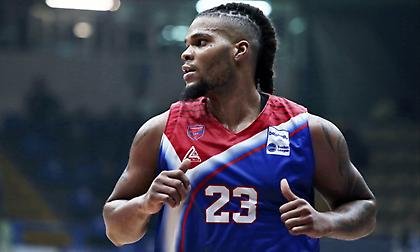 Στο νοσοκομείο με πνευμονία ο Όστιν του Πανιωνίου!