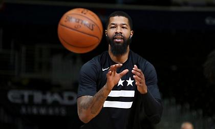 Ελεύθερος από Πέλικανς ο Μόρις