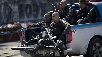 Βραζιλία: Κόλαση στις φαβέλες του Ρίο - 13 νεκροί σε ανταλλαγή πυρών με την αστυνομία