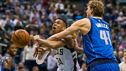 Υπόκλιση Νοβίτσκι στον Αντετοκούνμπο