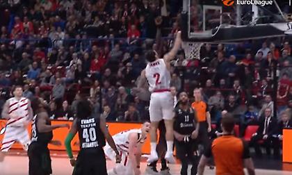 Έκρυψε την μπάλα η Εφές στο Top 10, φοβερό κάρφωμα από Τζέιμς (video)