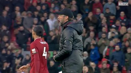 Ο Κλοπ ξέσπασε μετά την επιστροφή στην κορυφή (vid)