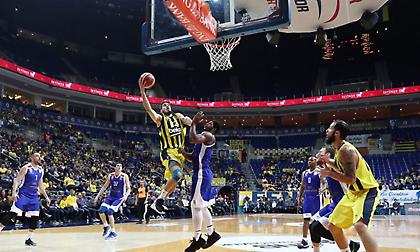 Περίπατος χωρίς Σλούκα για Φενέρ