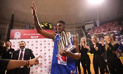 Αντετοκούνμπο: Ο Γιάννης αποθέωσε τον δις MVP Θανάση! (photo)