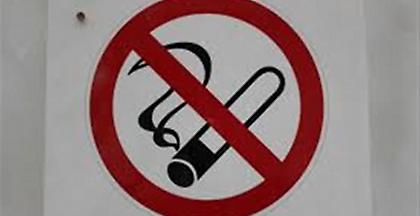 Έρευνα: Οι συσκευές θέρμανσης καπνού προκαλούν την ίδια βλάβη με τα τσιγάρα