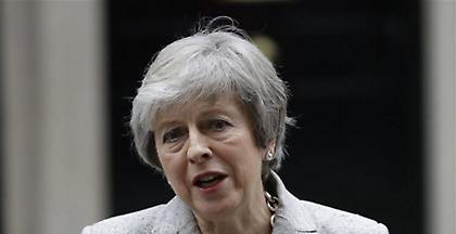 Σε διάλογο για το Brexit καλεί τους Εργατικούς η Τερέζα Μέι