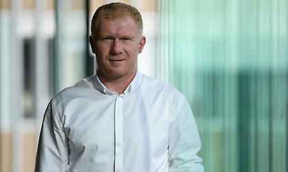 Προπονητής στην τέταρτη κατηγορία της Αγγλίας ο Σκόουλς