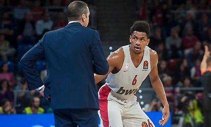 Μέσα ο Γουέμπερ, εκτός ο Τουπάν