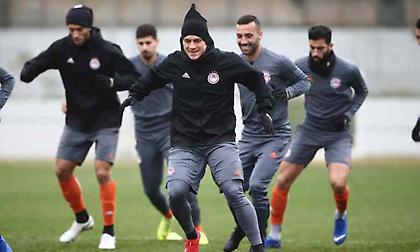 Η τελευταία προπόνηση του Ολυμπιακού στο «Γ. Καραϊσκάκης» (video)