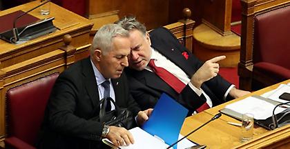 Συνάντηση Αποστολάκη - Ακάρ: Δεύτερο δίαυλο με Τουρκία επιζητεί η Αθήνα