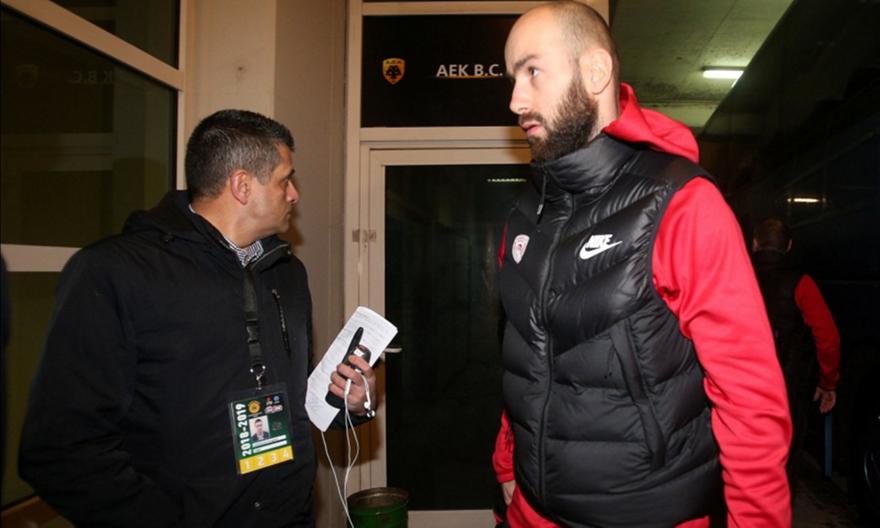 Έφτασε στο ΟΑΚΑ ο Ολυμπιακός (video)