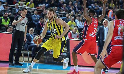 Στο ρελαντί στα ημιτελικά η Φενέρ