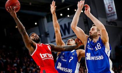 Ζόρικη νίκη για Μπάμπεργκ