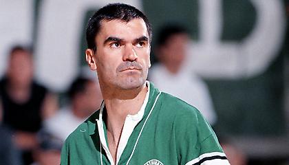 Ξέσπασμα Παταβούκα για Ολυμπιακό: «Έκανε το γύρο του κόσμου - Ποια διαιτησία;»