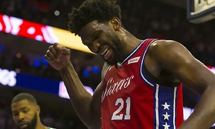 Πρόστιμο 25.000 δολαρίων στον Εμπίντ για το βρίσιμο στους διαιτητές